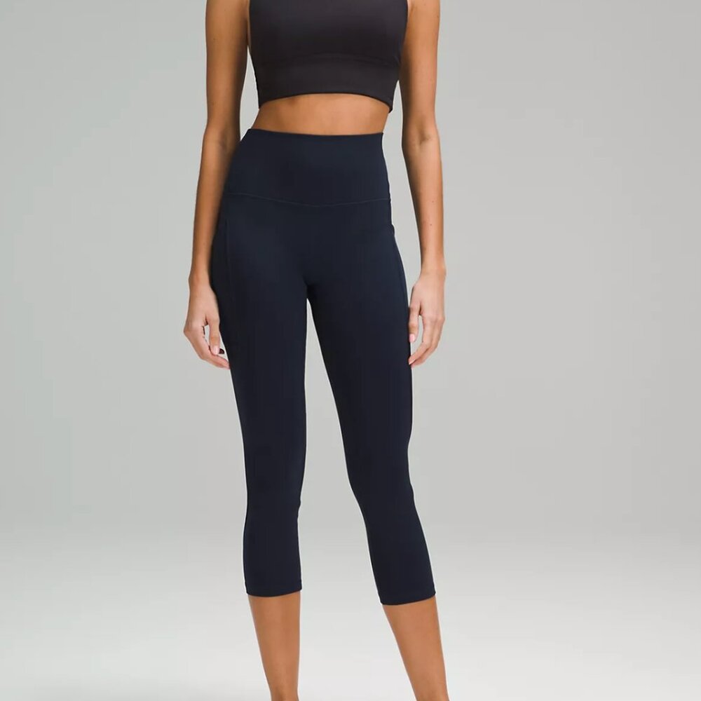 Lululemon | Loungeful High-Rise Cropped Jogger | Navy Blue | Size 20